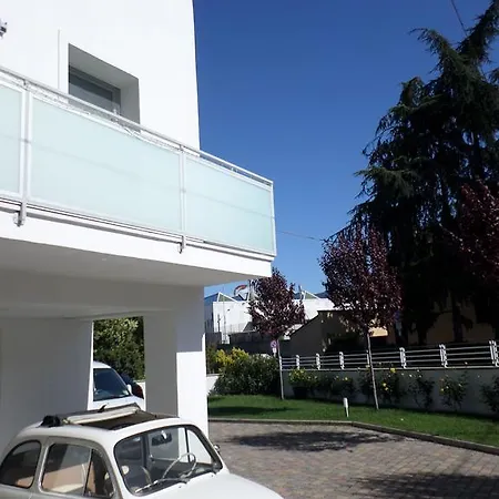 H5-5h Luxury Bed & Breakfast *