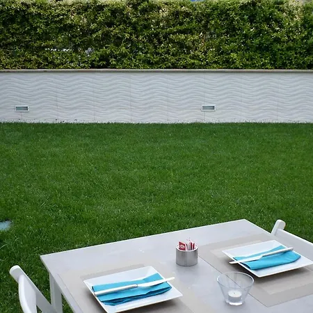 H5-5h Luxury * Maranello