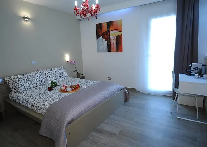Bed & Breakfast H5-5h Luxury 4*