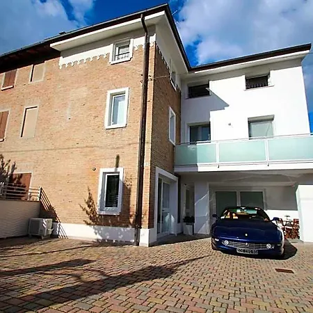 H5-5H Luxury Room Maranello