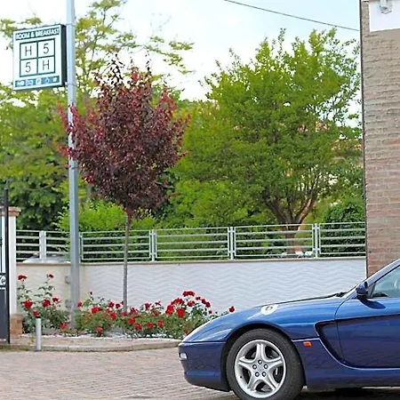 Bed & Breakfast H5-5H Luxury Room Maranello