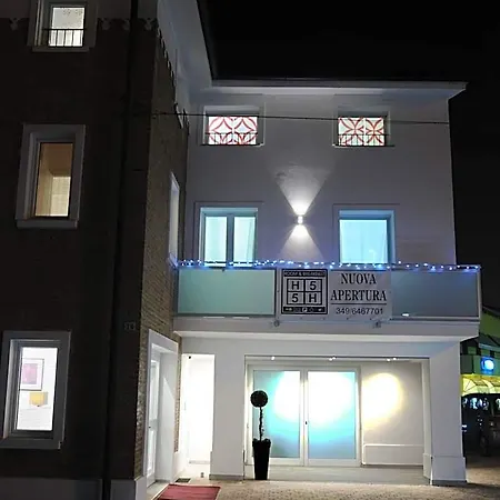 H5-5H Luxury Room 4*