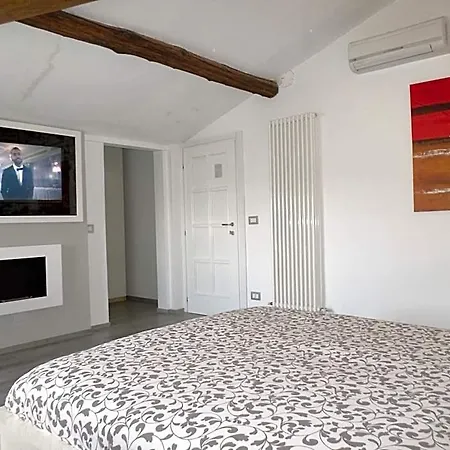 H5-5H Luxury Room