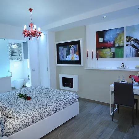 Bed & Breakfast H5-5H Luxury Room 4*