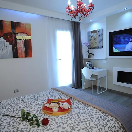 H5-5H Luxury Room *