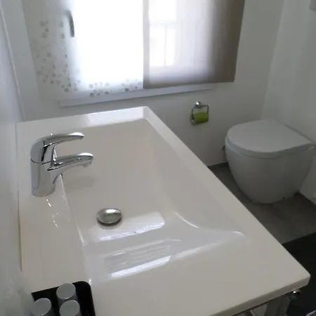 H5-5H Luxury Room Bed & Breakfast Maranello