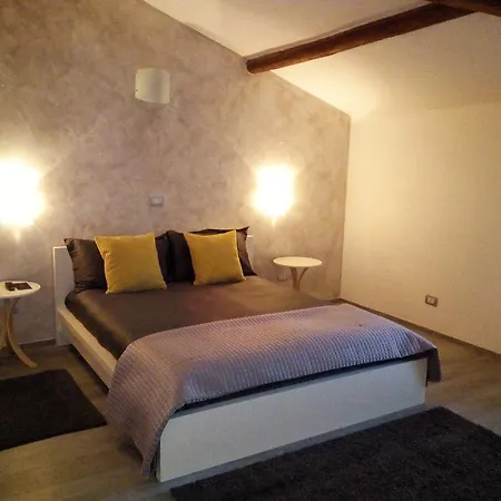 H5-5H Luxury Room *