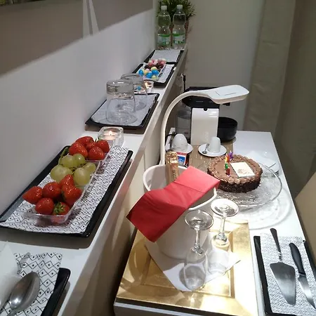H5-5H Luxury Room Bed & Breakfast Maranello