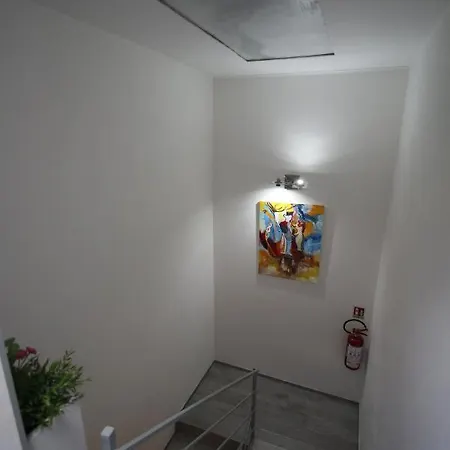 H5-5H Luxury Room Bed & Breakfast Maranello